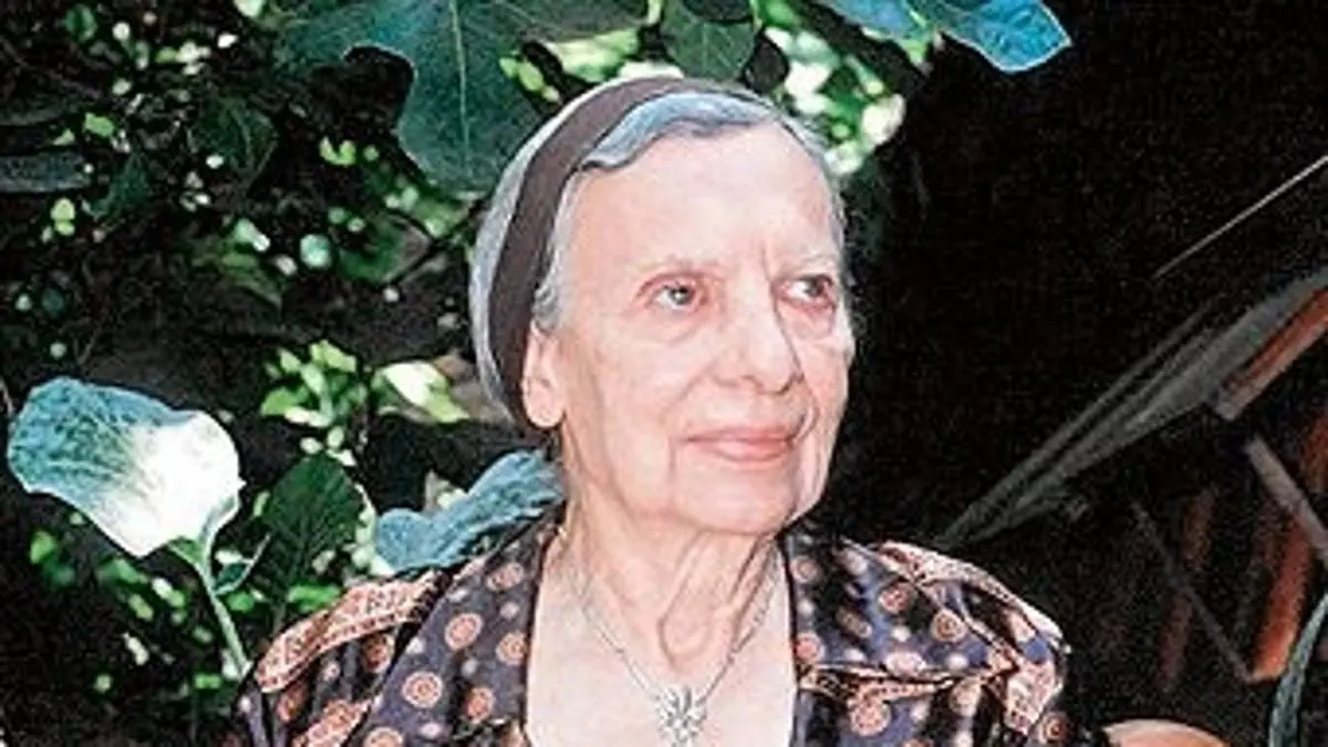 Encuentros Con Lola Hoffmann