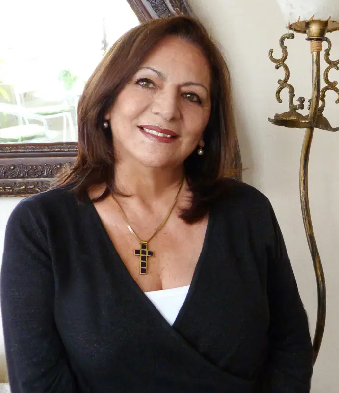 Cuentos Sin Fronteras. Loran