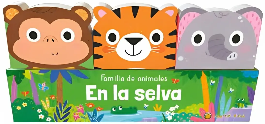 Familia De Animales En La Selva