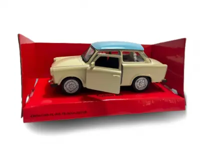 Trabant 601. Auto Miniatura. Welly Escala 1:34 1:36 - Trabant 601 - Beige. Techo Celeste